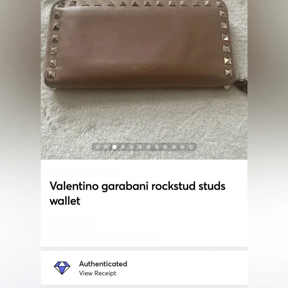 Valentino Garavani Rock Stud Pink Wallet with Gold Studs EUC - Picture 16 of 16